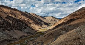 Indie: Motorkou přes Himaláje | Září 2026