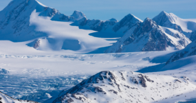 Špicberky: V rytmu psího spřežení a fjordů | Duben 2027