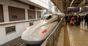 Japonsko: Od tokijských neonů po zenové zahrady