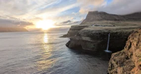 Faerské ostrovy: Severský roadtrip