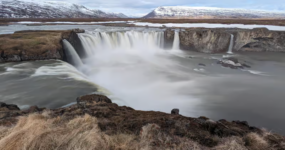 Island: Okolo ostrova | Květen 2026