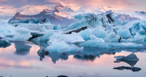 Island: Okolo ostrova | Květen 2026