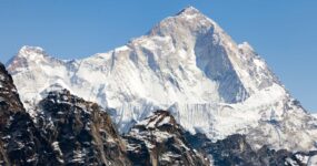 Nepál – Mera Peak: Tvoje první šestitisícovka | Říjen 2026