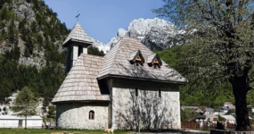 Albánie: Trek & moře