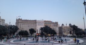 Prodloužený víkend v Barceloně: 8x UNESCO, moře a lokální vibe | Prosinec 2026