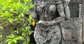Jáva a Bali: Epická výprava za modrým ohněm